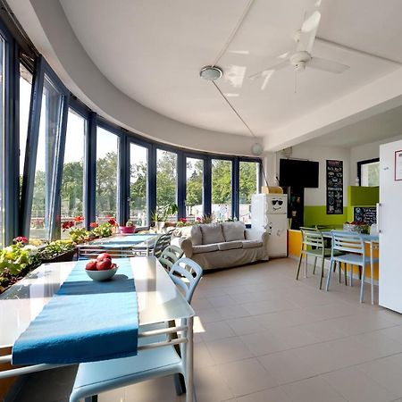 Island Hostel Budapest (Adults Only) Eksteriør billede The "round room" at the Institute of Molecular Biology and Biophysics