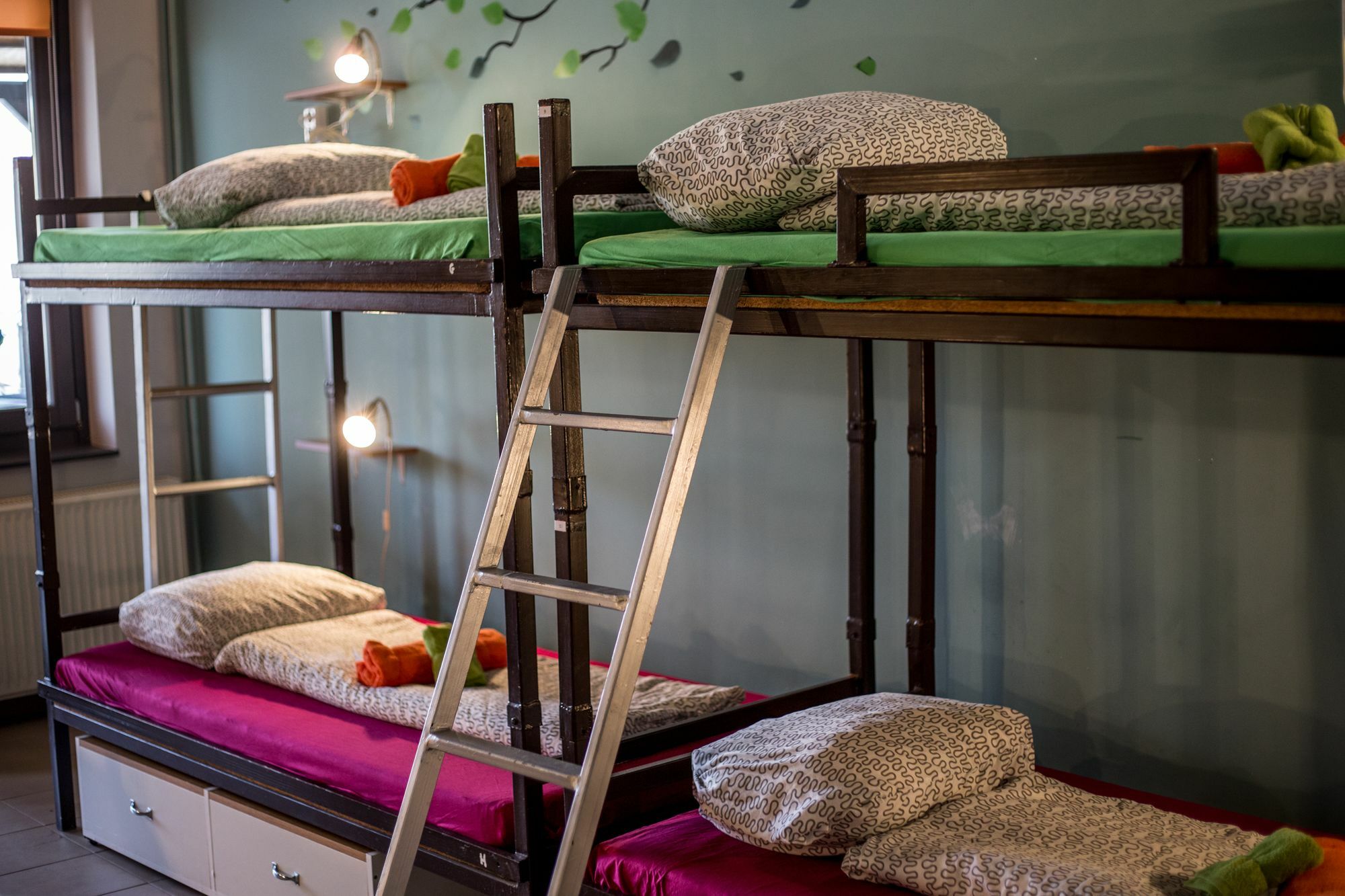 Island Hostel Budapest (Adults Only) Eksteriør billede A bunk bed